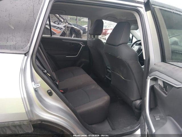 2024 TOYOTA RAV4 LE 8