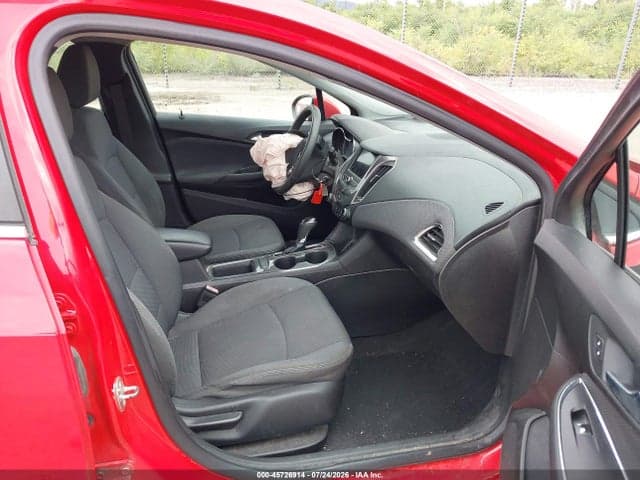 2019 CHEVROLET CRUZE LT 5