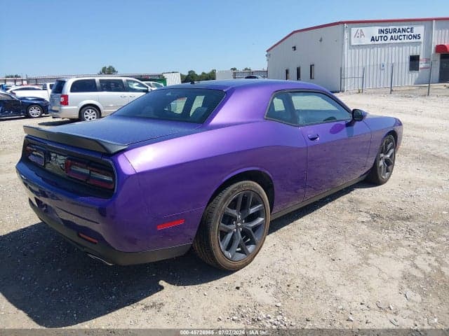 2019 DODGE CHALLENGER SXT 4