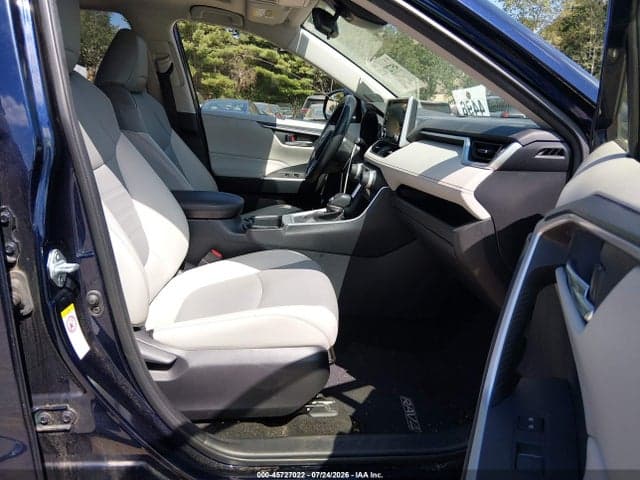 2019 TOYOTA RAV4 XLE PREMIUM 5