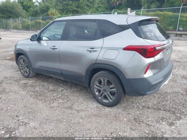 2021 KIA SELTOS LX 3