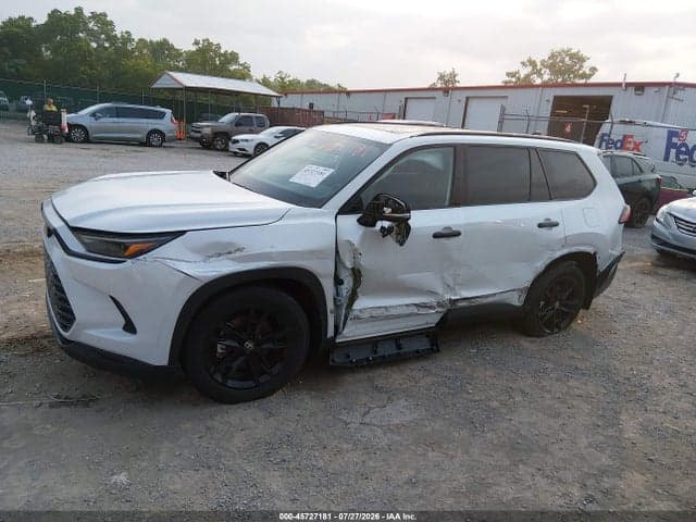 2026 TOYOTA GRAND HIGHLANDER HYBRID NIGHTSHADE EDITION 6