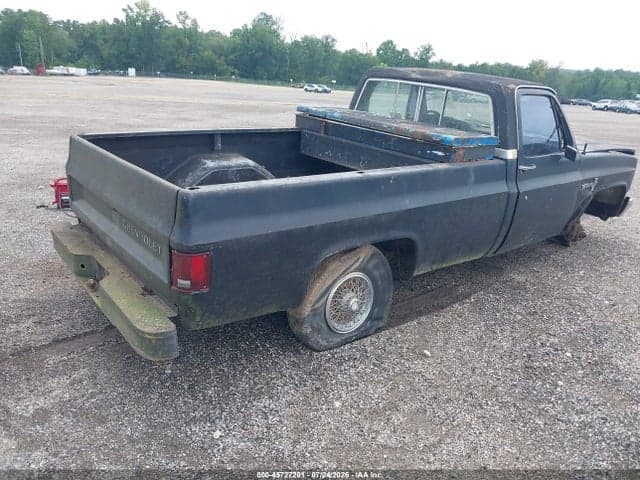 1985 CHEVROLET C10 4