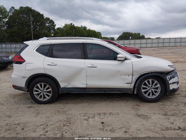 2017 NISSAN ROGUE SV 12