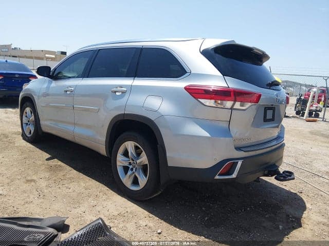 2017 TOYOTA HIGHLANDER LIMITED 3
