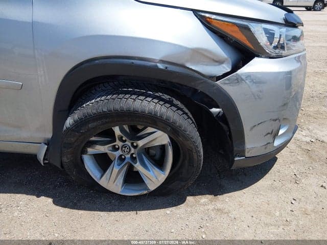 2017 TOYOTA HIGHLANDER LIMITED 6