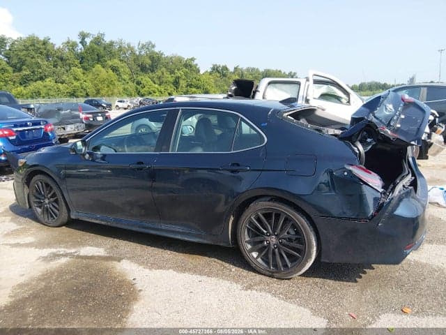2021 TOYOTA CAMRY XSE 14