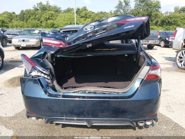 2021 TOYOTA CAMRY XSE 16