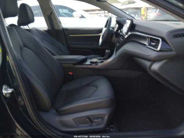 2021 TOYOTA CAMRY XSE 5