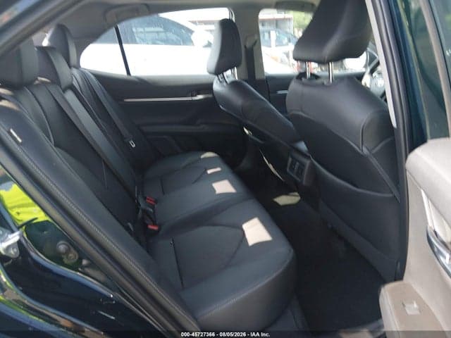 2021 TOYOTA CAMRY XSE 8