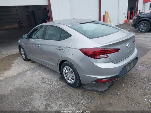 2020 HYUNDAI ELANTRA SE 3