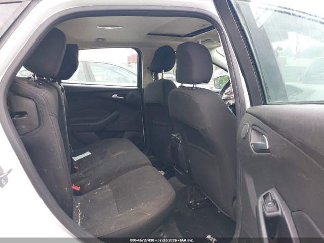 2017 FORD FOCUS SEL 8