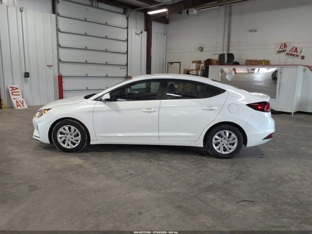 2020 HYUNDAI ELANTRA SE 14