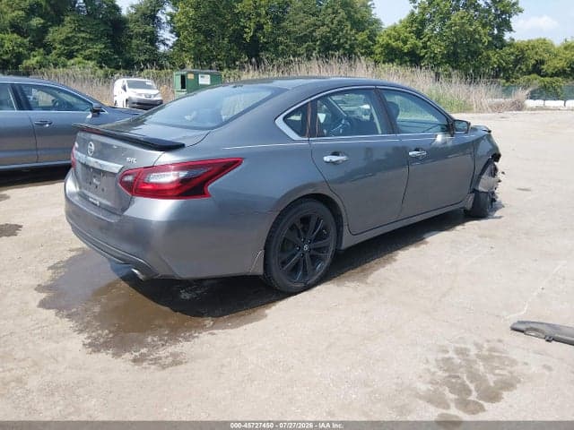2017 NISSAN ALTIMA 2.5 SR 4