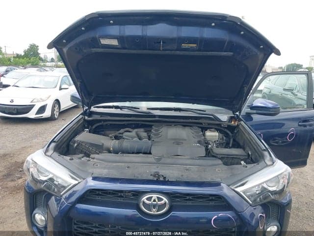 2018 TOYOTA 4RUNNER SR5 10