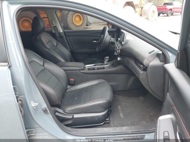 2024 NISSAN SENTRA SR XTRONIC CVT 5