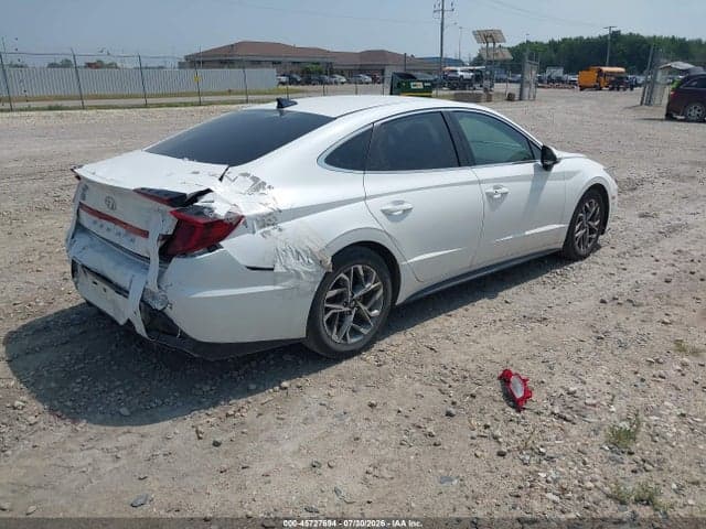 2020 HYUNDAI SONATA SEL 4
