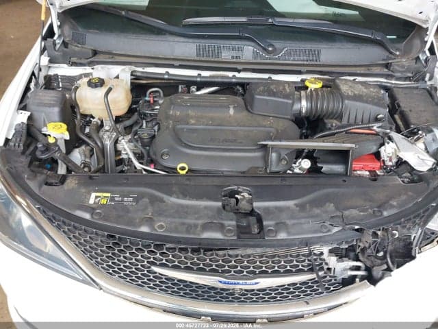 2020 CHRYSLER PACIFICA TOURING L 10