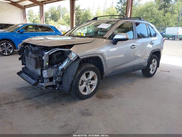 2020 TOYOTA RAV4 HYBRID XLE 2