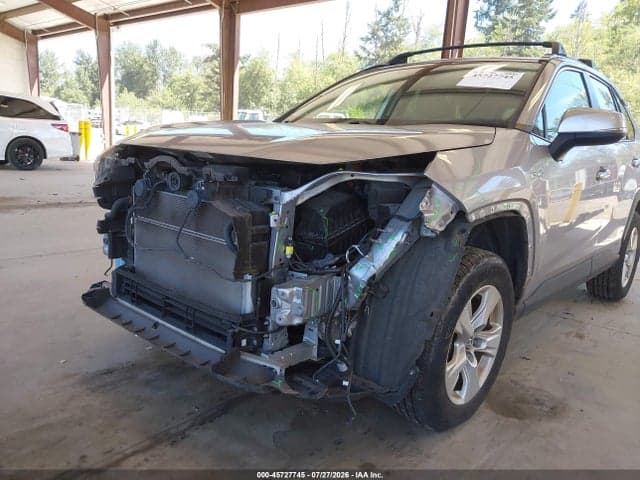 2020 TOYOTA RAV4 HYBRID XLE 6