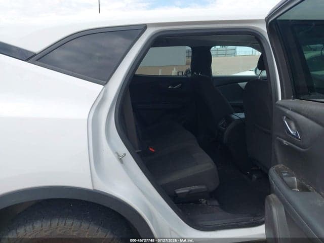 2021 CHEVROLET BLAZER AWD 2LT 8