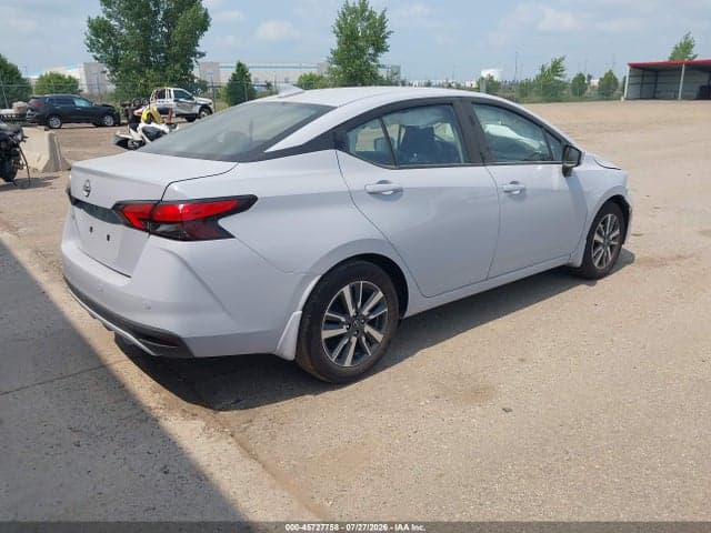 2025 NISSAN VERSA 1.6 SV 4