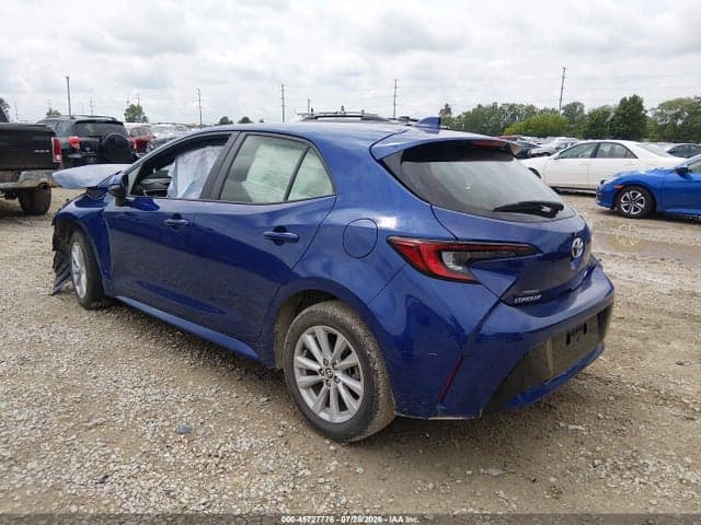 2023 TOYOTA COROLLA SE 3