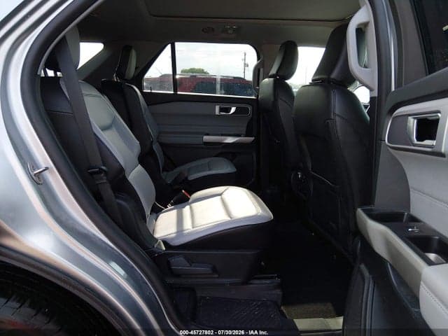 2021 FORD EXPLORER XLT 8