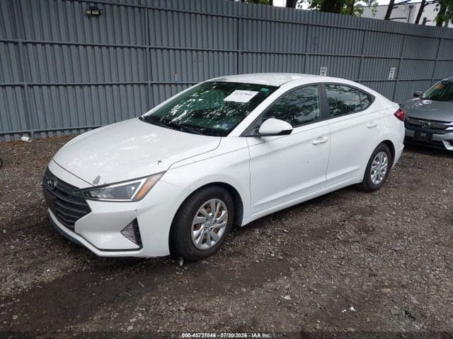 2019 HYUNDAI ELANTRA SE 2