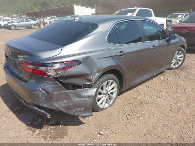 2023 TOYOTA CAMRY LE 4