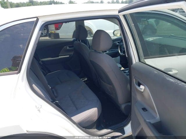 2017 KIA NIRO FE 8