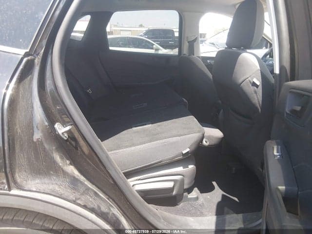 2022 FORD ESCAPE SE 8