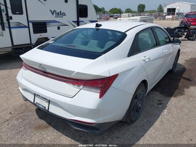 2021 HYUNDAI ELANTRA SEL 4