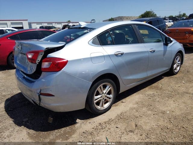 2017 CHEVROLET CRUZE LT AUTO 4