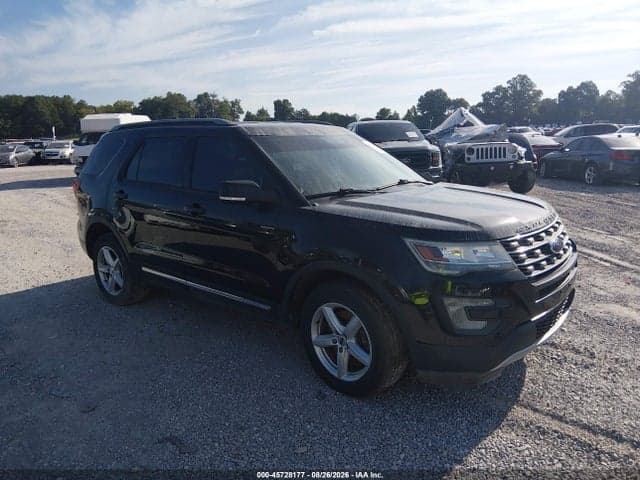 2017 FORD EXPLORER XLT 1