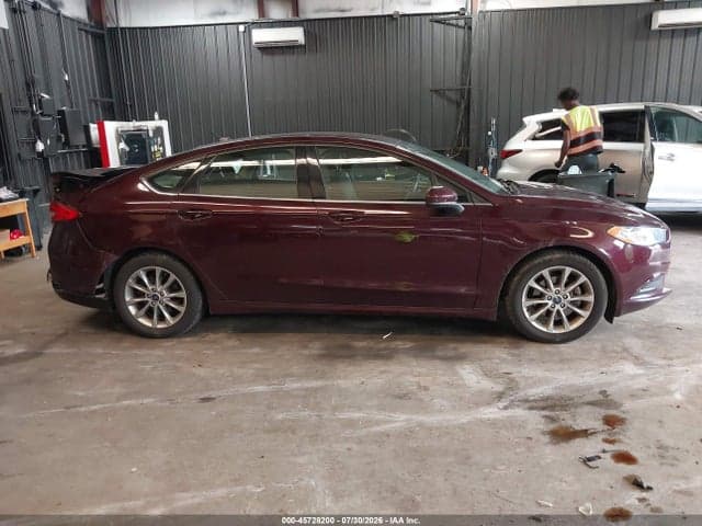 2017 FORD FUSION SE 13