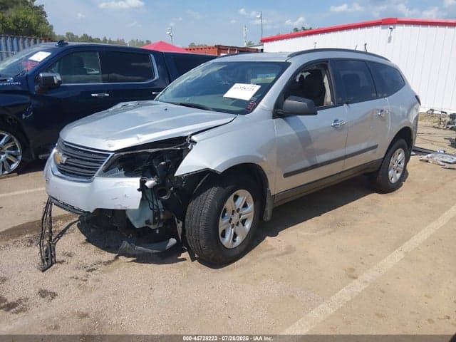 2017 CHEVROLET TRAVERSE LS 2