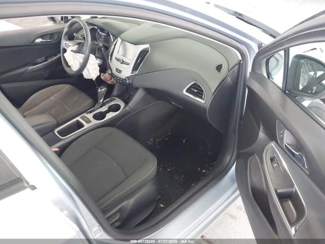 2017 CHEVROLET CRUZE LS AUTO 5