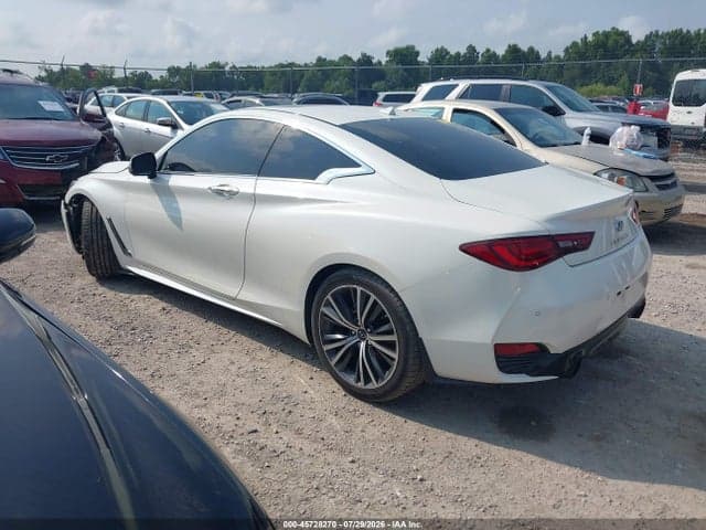 2021 INFINITI Q60 LUXE 3