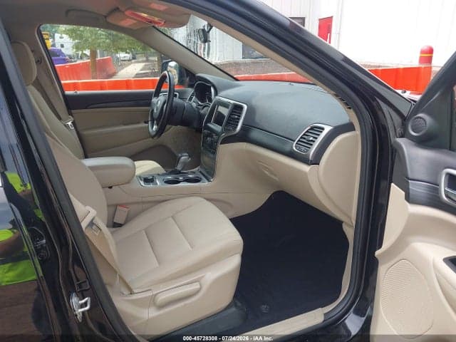 2019 JEEP GRAND CHEROKEE LAREDO E 4X4 5
