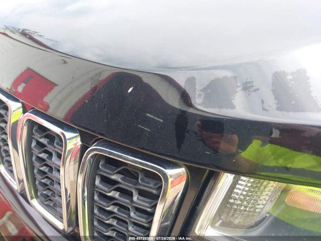 2019 JEEP GRAND CHEROKEE LAREDO E 4X4 6
