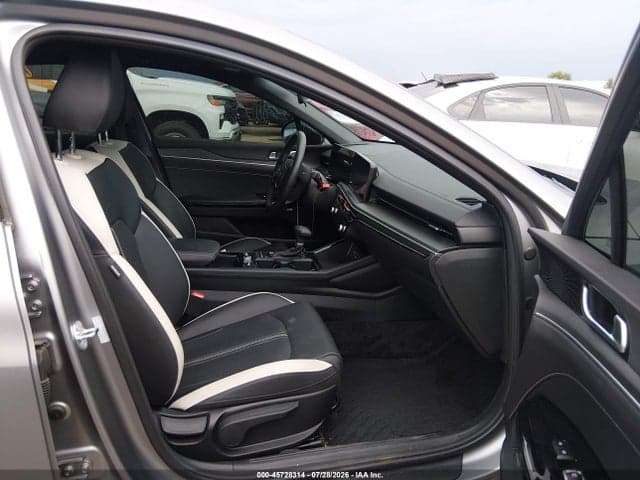2025 KIA K5 GT-LINE 5