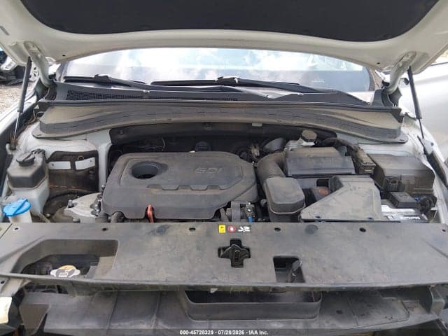 2019 HYUNDAI SANTA FE SE 10
