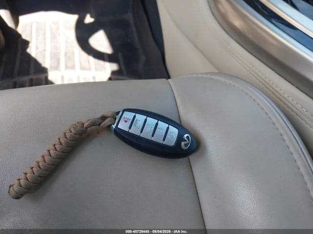 2017 INFINITI QX60 11