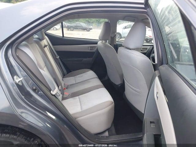 2017 TOYOTA COROLLA LE 8