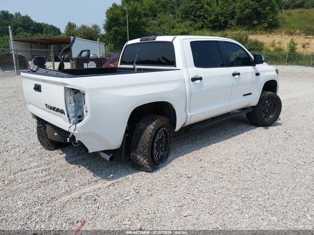 2020 TOYOTA TUNDRA SR5 4