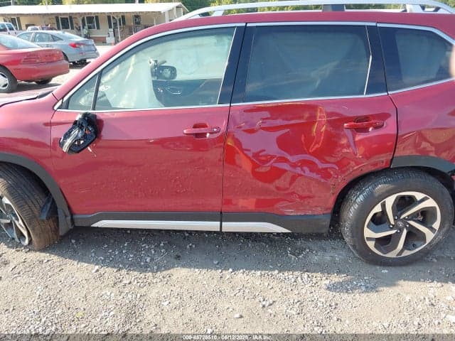 2024 SUBARU FORESTER TOURING 14
