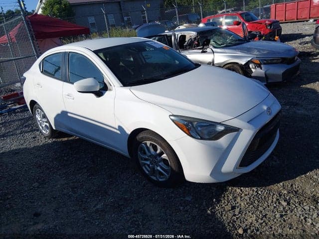 2017 TOYOTA YARIS IA - 1