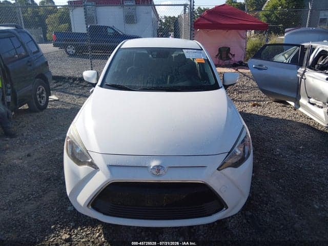 2017 TOYOTA YARIS IA 12