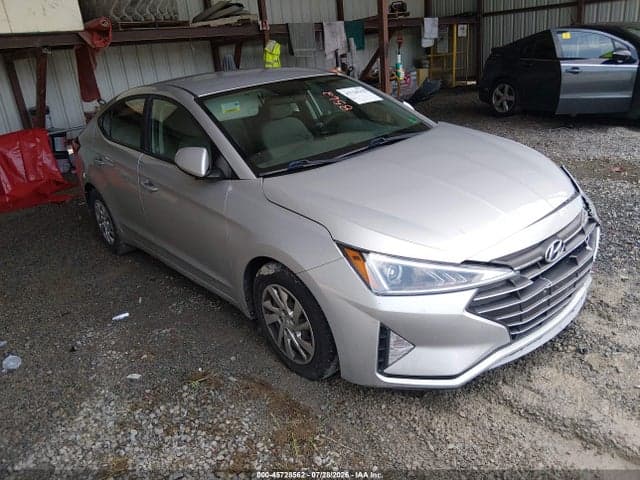 2019 HYUNDAI ELANTRA SE